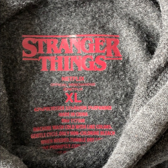 Stranger Things Pull Over - Picture 2 of 2